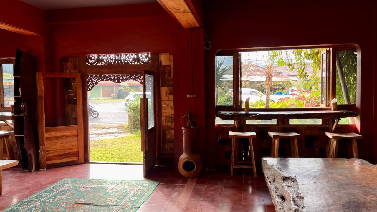 Chakra Tavern Бедугул Экстерьер фото