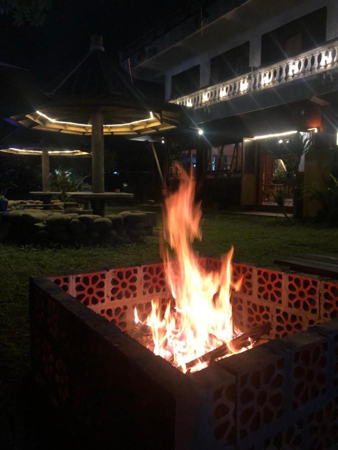 Chakra Tavern Бедугул Экстерьер фото